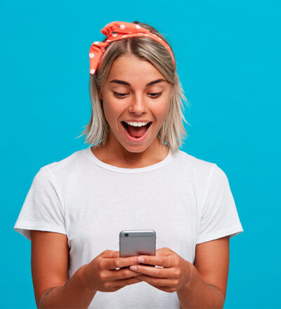 Happy Amazed Blonde 400x440